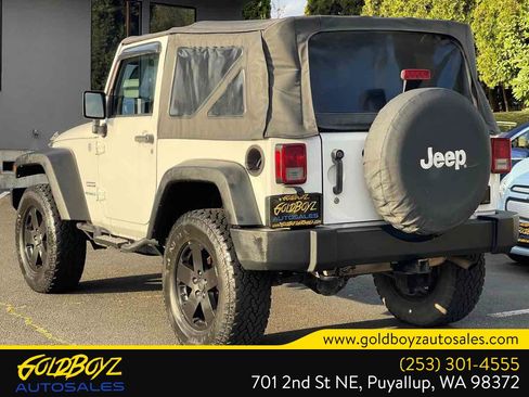 Used 2011 Jeep Wrangler Sport AWD/4WD image 6