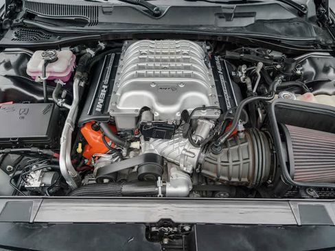 Used 2020 Dodge Challenger SRT Hellcat RWD image 27