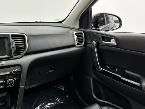 Used 2019 Kia Sportage EX w/ EX Premium Package image 28