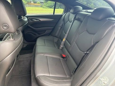 Used 2025 Cadillac CT5 Premium Luxury RWD image 17