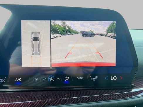 New 2026 Chevrolet Traverse Z71 AWD/4WD image 23