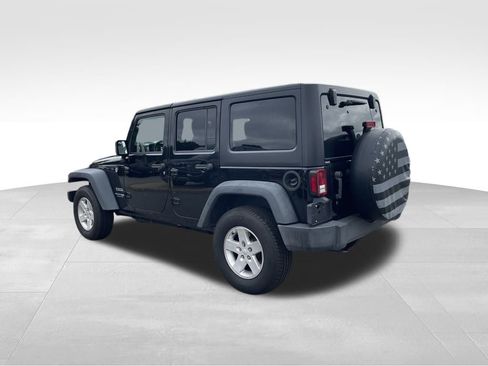 Used 2018 Jeep Wrangler Unlimited Sport S image 4