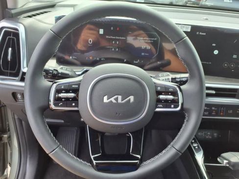 New 2025 Kia Sorento SX image 19