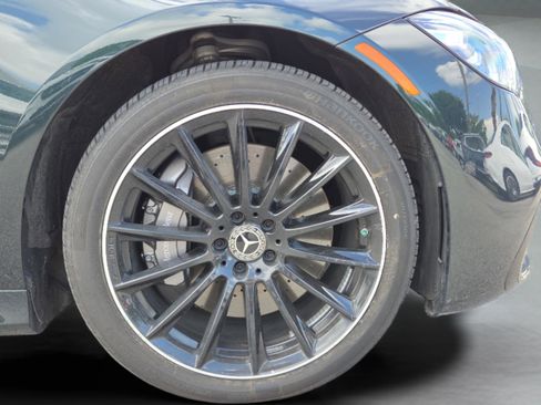 Used 2025 Mercedes-Benz S 580 4MATIC Sedan image 18