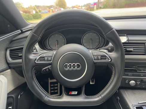 Used 2018 Audi S6 Premium Plus w/ S Sport Package image 27