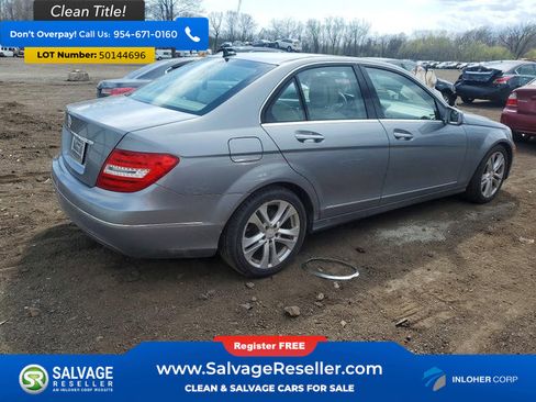 Used 2013 Mercedes-Benz C 250 Sedan image 4