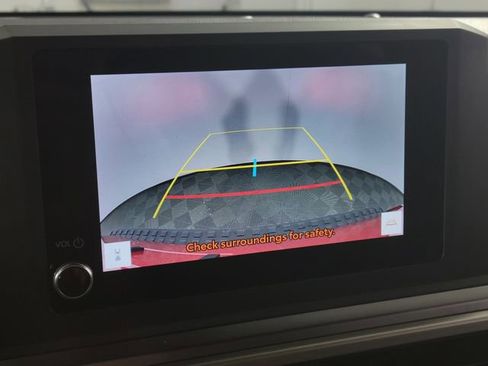 Used 2025 Toyota 4Runner SR5 image 18