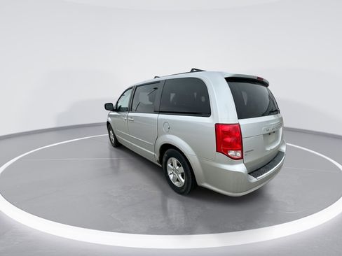 Used 2012 Dodge Grand Caravan SXT image 6