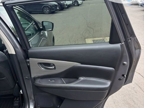 Used 2018 Nissan Murano SL w/ Midnight Edition Package AWD/4WD image 18