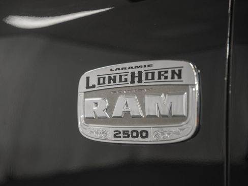 Used 2014 RAM 2500 Longhorn image 13