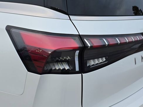 Certified 2025 INFINITI QX80 Pure image 34