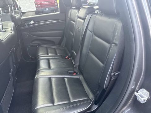 Used 2020 Jeep Grand Cherokee Overland AWD/4WD image 27