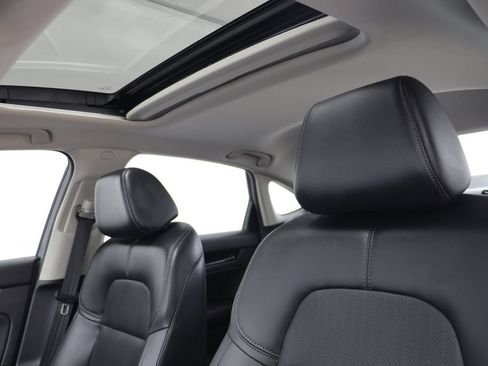 Used 2024 Honda Civic Touring image 13