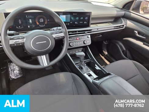 Used 2026 Hyundai Tucson SE FWD image 8