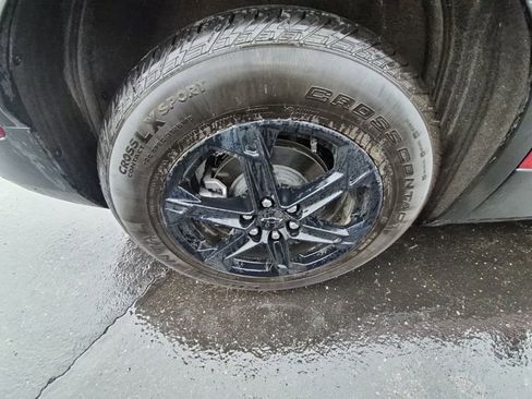 Used 2025 Chevrolet Blazer LT w/ Midnight/Sport Edition image 9