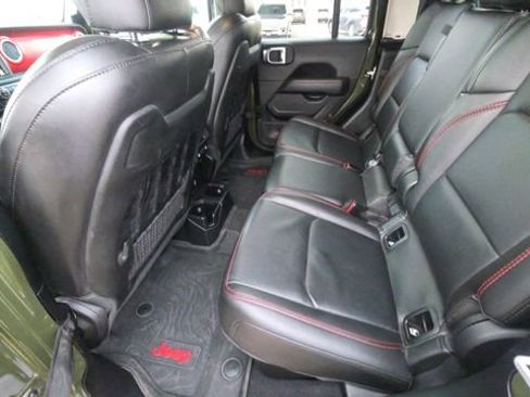 Used 2021 Jeep Gladiator Rubicon AWD/4WD image 17