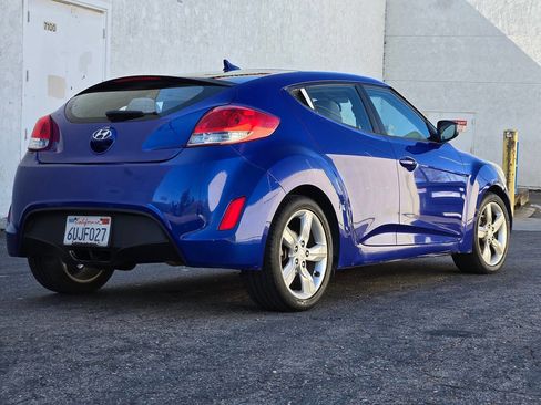 Used 2012 Hyundai Veloster image 17