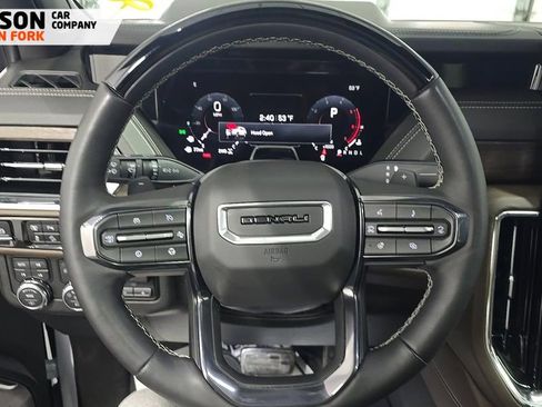 Used 2026 GMC Yukon Denali Ultimate AWD/4WD image 8