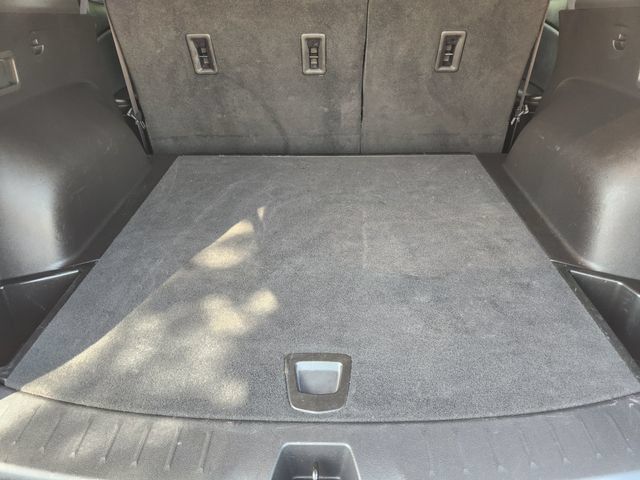 Used 2020 Chevrolet Blazer LT FWD image 31