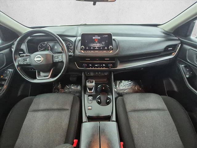 Used 2025 Nissan Rogue SV FWD image 19