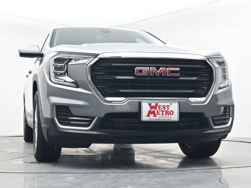 Used 2024 GMC Terrain SLE AWD/4WD image 31