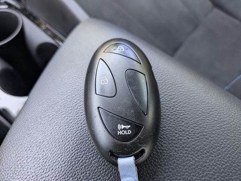 Used 2025 Hyundai Elantra N FWD image 28
