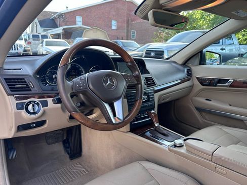Used 2012 Mercedes-Benz E 350 Cabriolet image 28