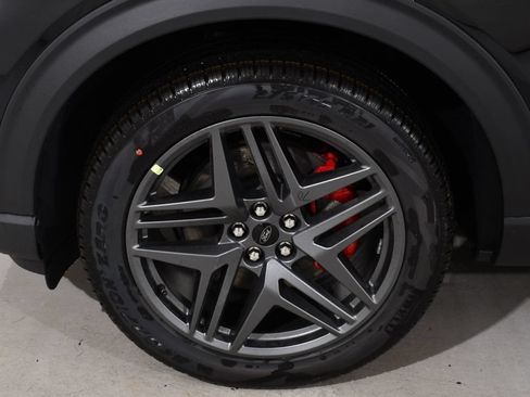 New 2026 Ford Explorer ST-Line w/ ST-Line Street Pack AWD/4WD image 25