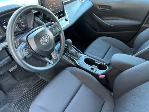 Used 2025 Toyota Corolla LE image 10