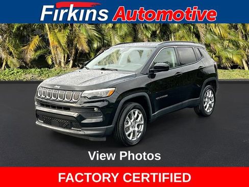Used 2022 Jeep Compass Latitude w/ Sun and Sound Group image 1