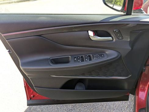 Used 2023 Hyundai Santa Fe Limited image 32