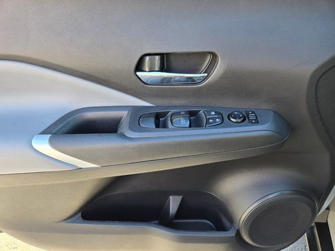 Certified 2021 Nissan Kicks SR w/ SR Premium Package image 22