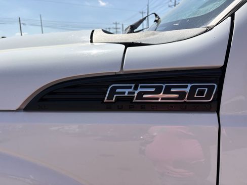 Used 2012 Ford F250 XL w/ PWR Equipment Group image 16