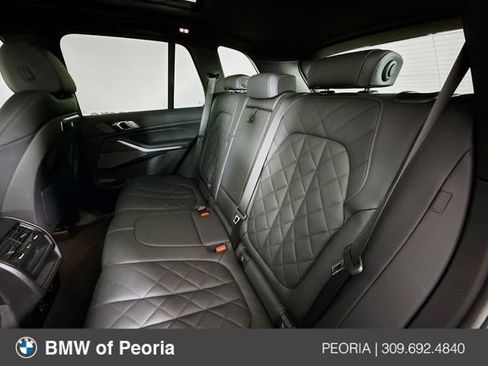 Used 2024 BMW X5 xDrive40i w/ M Sport Package image 26