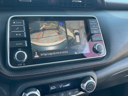 Used 2020 Nissan Kicks SR FWD image 27