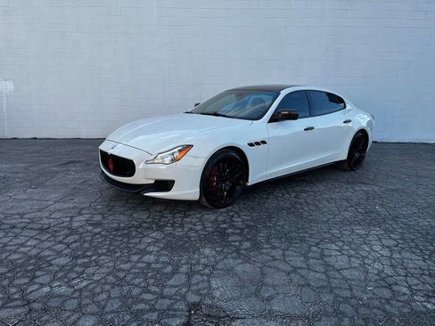 Used 2014 Maserati Quattroporte GTS image 40