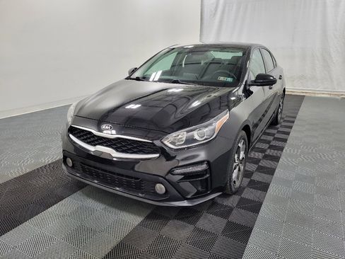 Used 2019 Kia Forte LXS FWD image 15