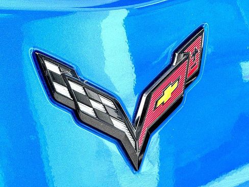 Used 2015 Chevrolet Corvette Z06 w/ 3LZ Preferred Equipment Group image 31