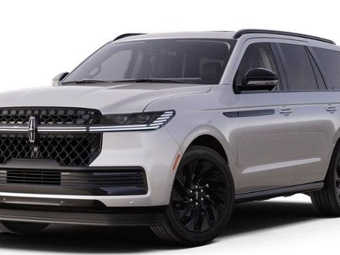 New 2025 Lincoln Navigator Reserve w/ Jet Appearance Package AWD/4WD image 25