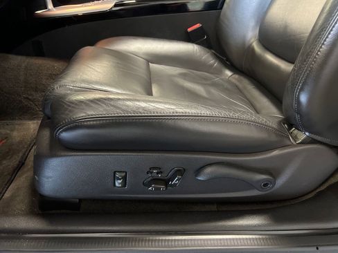 Used 2003 Chevrolet SSR w/ Preferred Equipment Group image 81