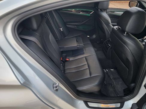 Used 2018 BMW 530i image 29