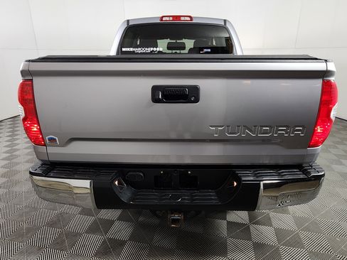 Used 2016 Toyota Tundra SR5 w/ TRD Off Road Package AWD/4WD image 6