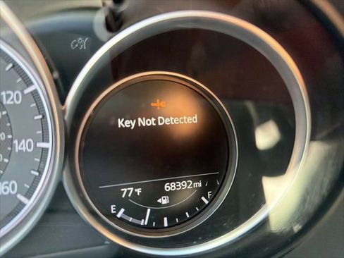 Used 2018 MAZDA CX-5 Touring w/ Preferred Equipment Package FWD image 13
