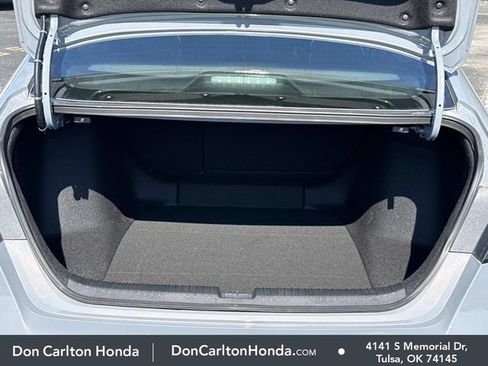 Used 2025 Honda Accord Sport image 8