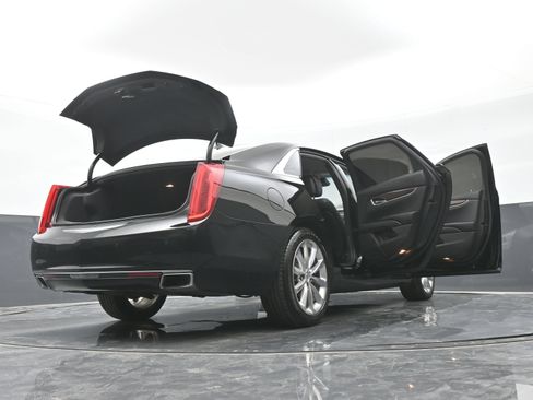 Used 2014 Cadillac XTS Luxury w/ Driver Awareness Package FWD image 48