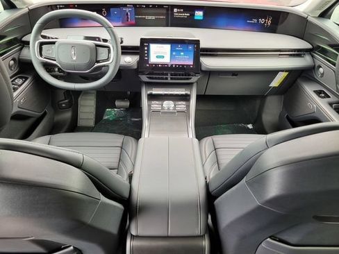 New 2026 Lincoln Nautilus Reserve AWD/4WD image 12