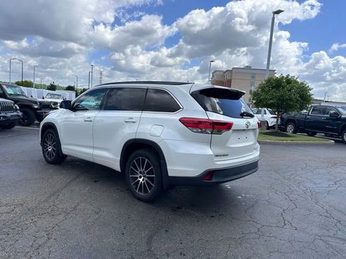 Used 2018 Toyota Highlander SE AWD/4WD image 7