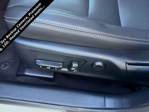 Used 2015 Lexus IS 250 AWD w/ Navigation System Package image 13
