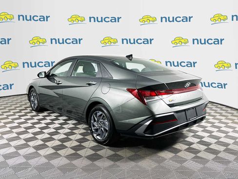 Certified 2024 Hyundai Elantra SEL image 5