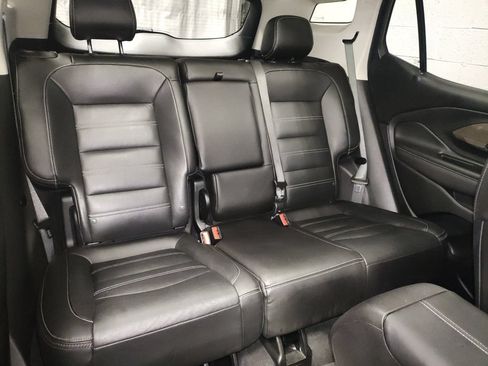 Used 2023 GMC Terrain Denali w/ Denali Premium Package AWD/4WD image 10